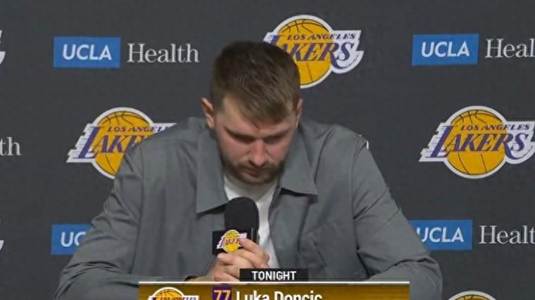 糟糕的一天，东契奇最后时刻送三分犯规，生涯第三次犯满离场