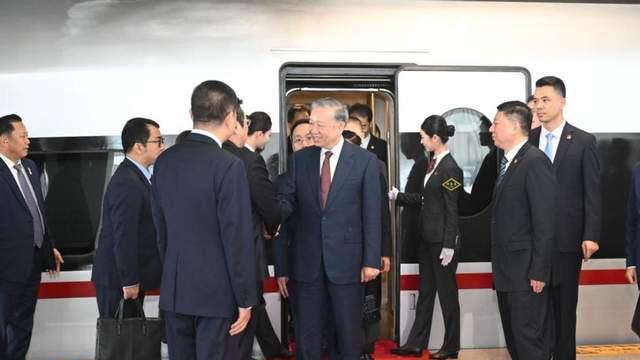 苏林访华结束，中越发布联合声明，其中三个条款会让特朗普睡不着