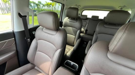 看邻居买就跟着下单，五菱星光730入手这“冲动”真值！