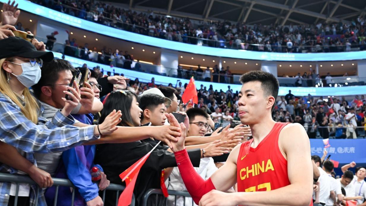 世预赛落幕后，中国男篮产生5大赢家和2大输家，赵继伟张镇麟在列