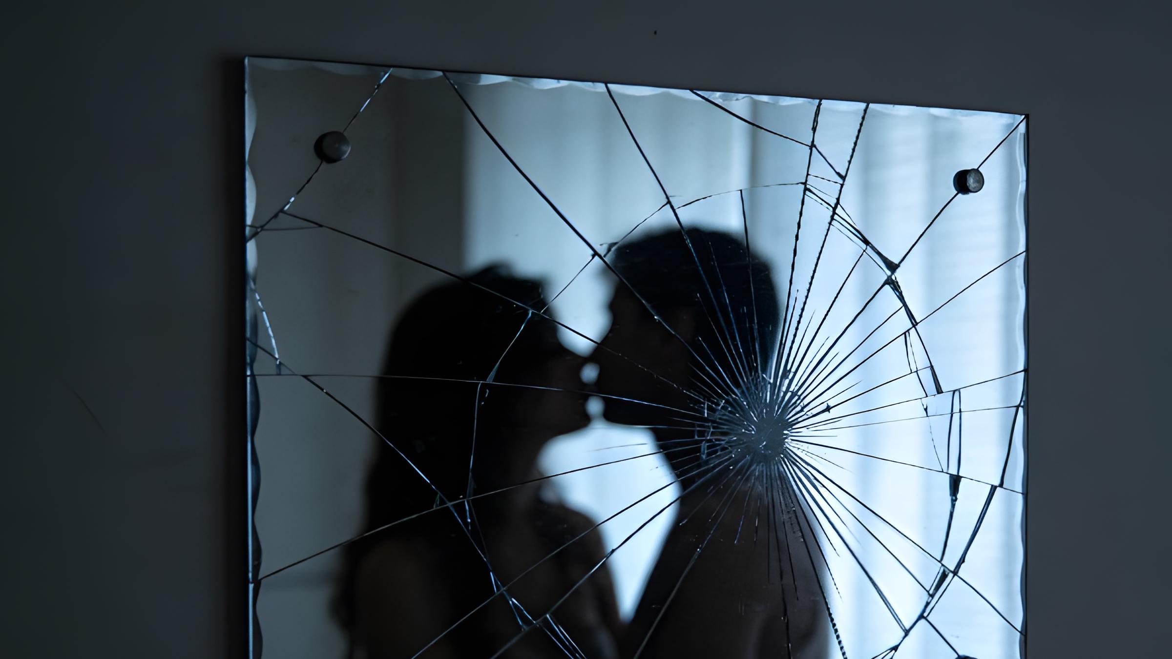 33岁才第一次同居，我以为遇见真爱，结果他5天就用冷暴力把我逼成前任