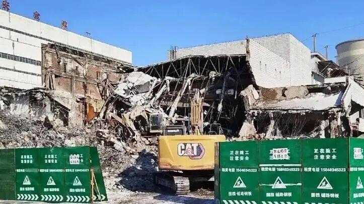 东辽街平改立工程有新进展