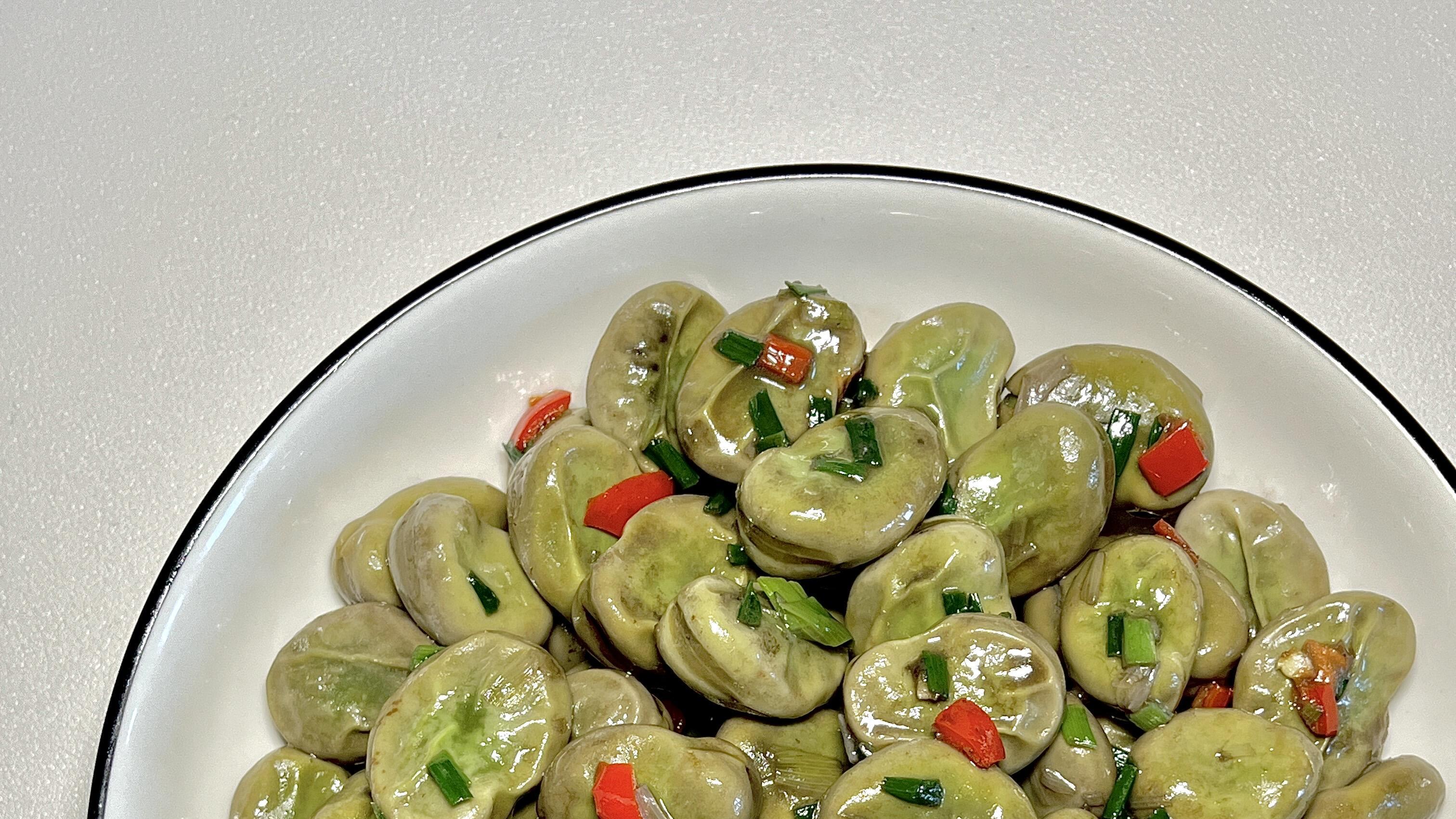 春日限定葱烧蚕豆，鲜到舔盘