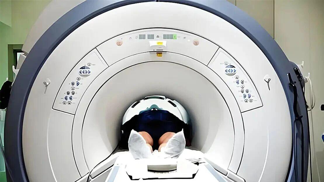活人“蒸发”？武汉男子被锁核磁共振6小时，保安：系统显示人早走了！