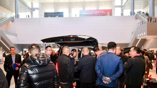 向上而生：鑫源汽车以“大象标”开启全球生态新征程