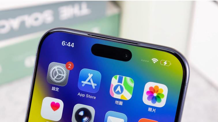 iPhone 18 Pro 灵动岛保留还是缩小？