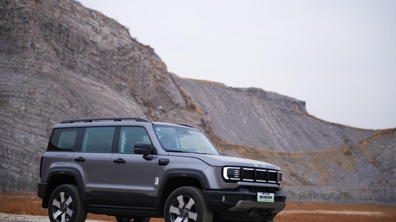 冰雪路面心发怵？BJ40增程元境智行版或成安心之选