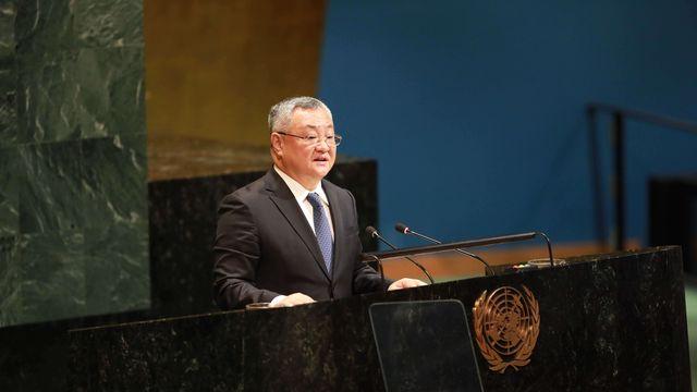 中国坐上安理会头把交椅，要办三件大事，直戳西方“肺管子”