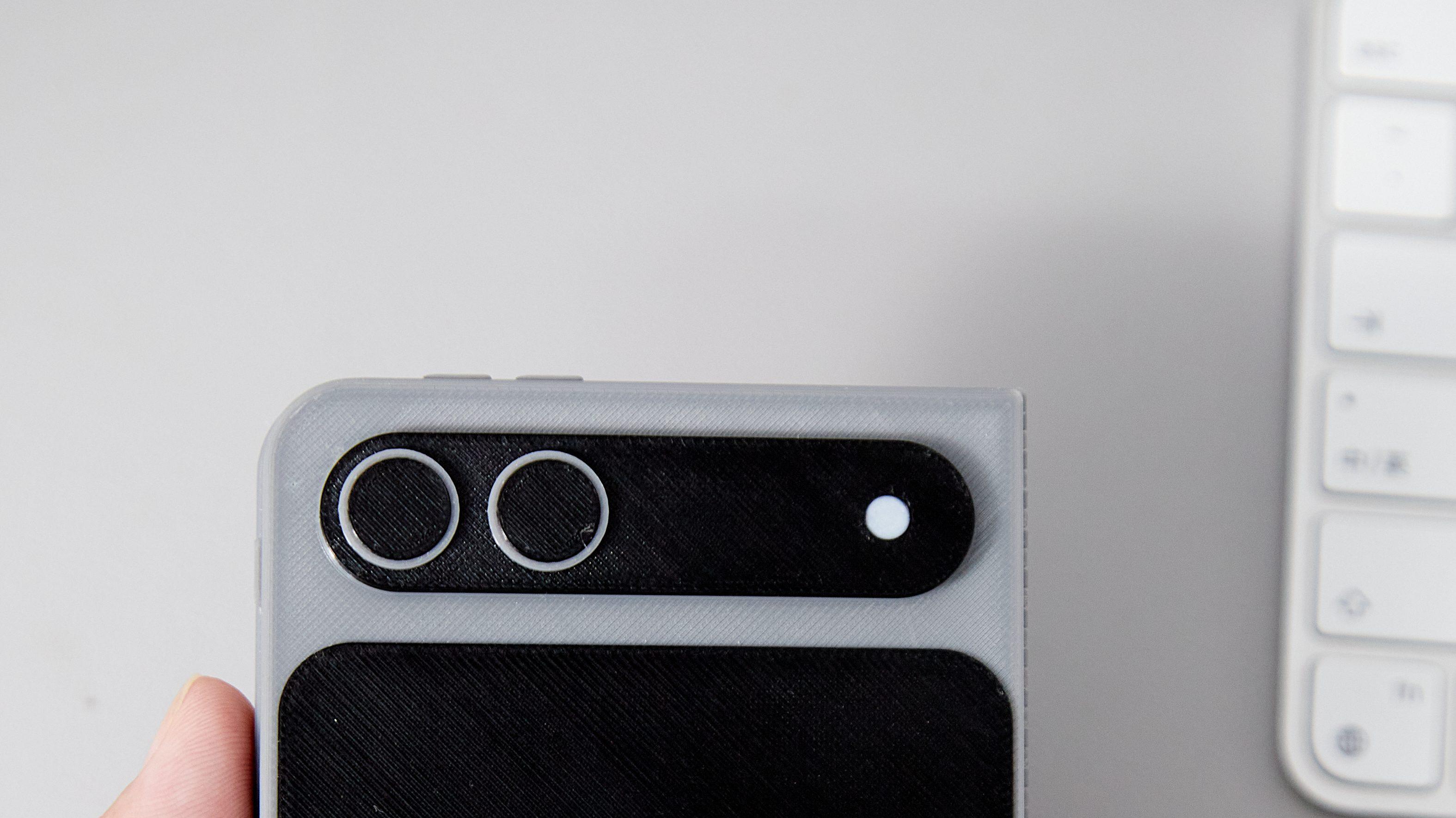 苹果折叠屏卖1.5W！国产厂商要怎么接招啊？