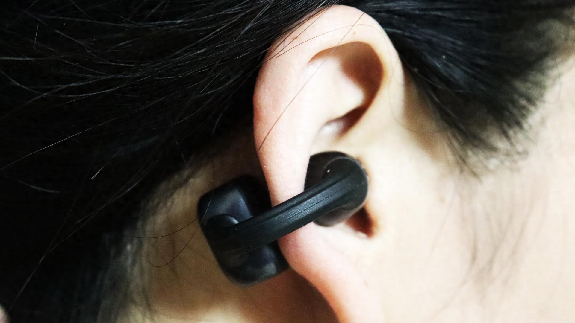 无压佩戴 + 低延迟，哈趣 Ace1 承包你的影音运动日常