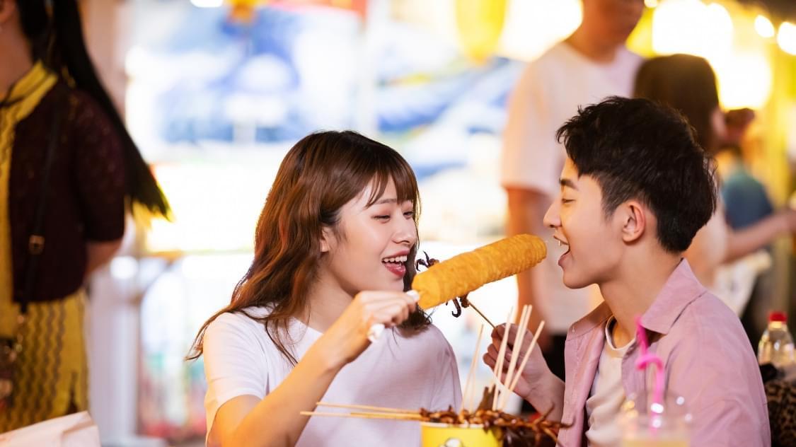 一张热饭桌，能救一段冷婚姻