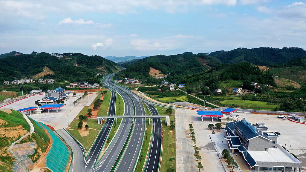 发布采购公告！广西这段跨省高速公路重启，总投资140.5668亿元