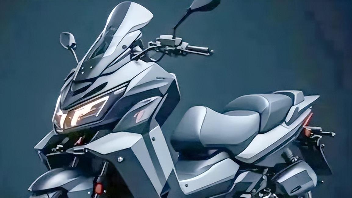 豪爵UHR350卖2.9万？进口踏板党集体破防了