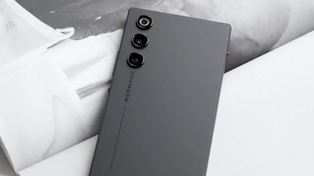 红魔11 Air手机曝光：内置7000mAh容量电池！