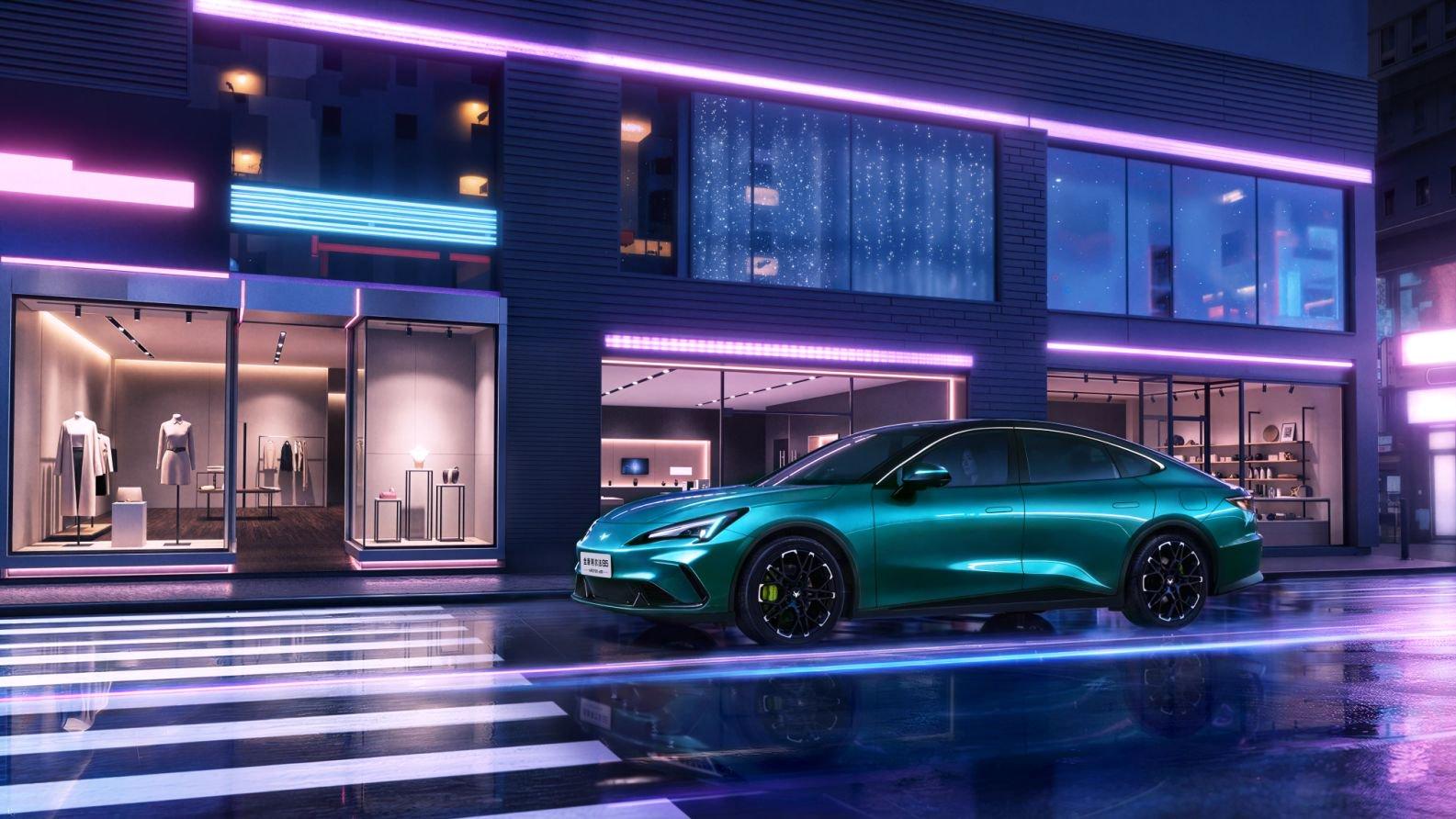 11.28万起，极狐S5把增程轿跑打下来了两万块