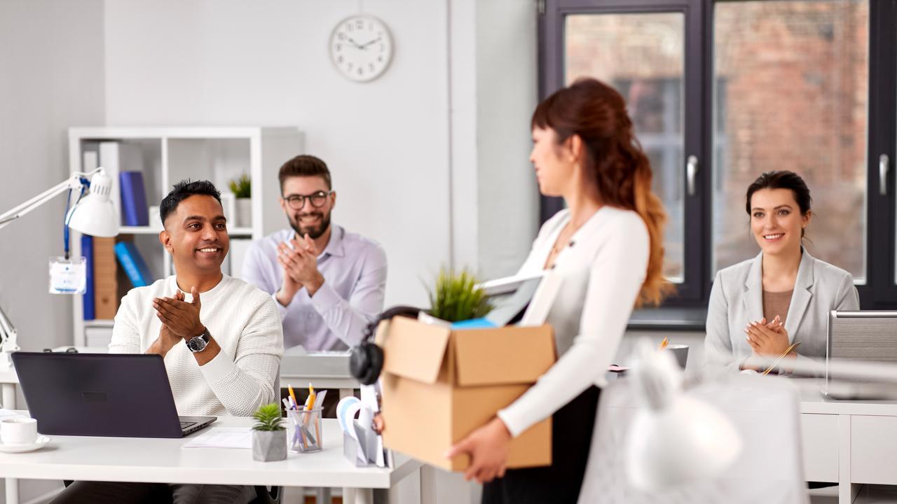 助拍机构是不是智商税？