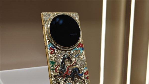 负责人称追觅手机项目投入100亿元：明年团队规模将达5000人