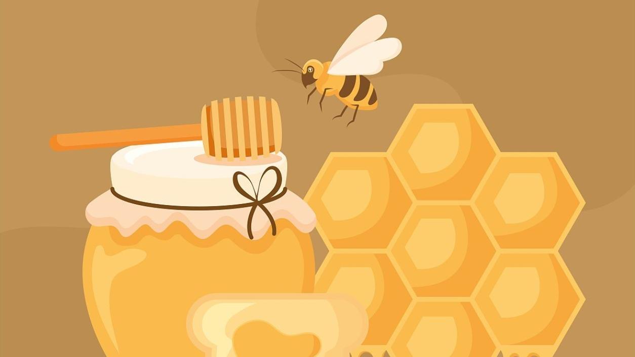 蜂蜜解禁：1岁后可以适量尝试蜂蜜，但要注意防龋齿
