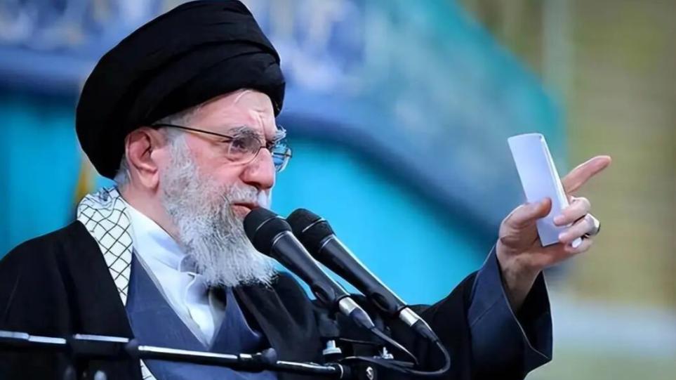 宁肯站着死，绝不跪着生！白宫承认失算了，哈梅内伊“胜天半子”