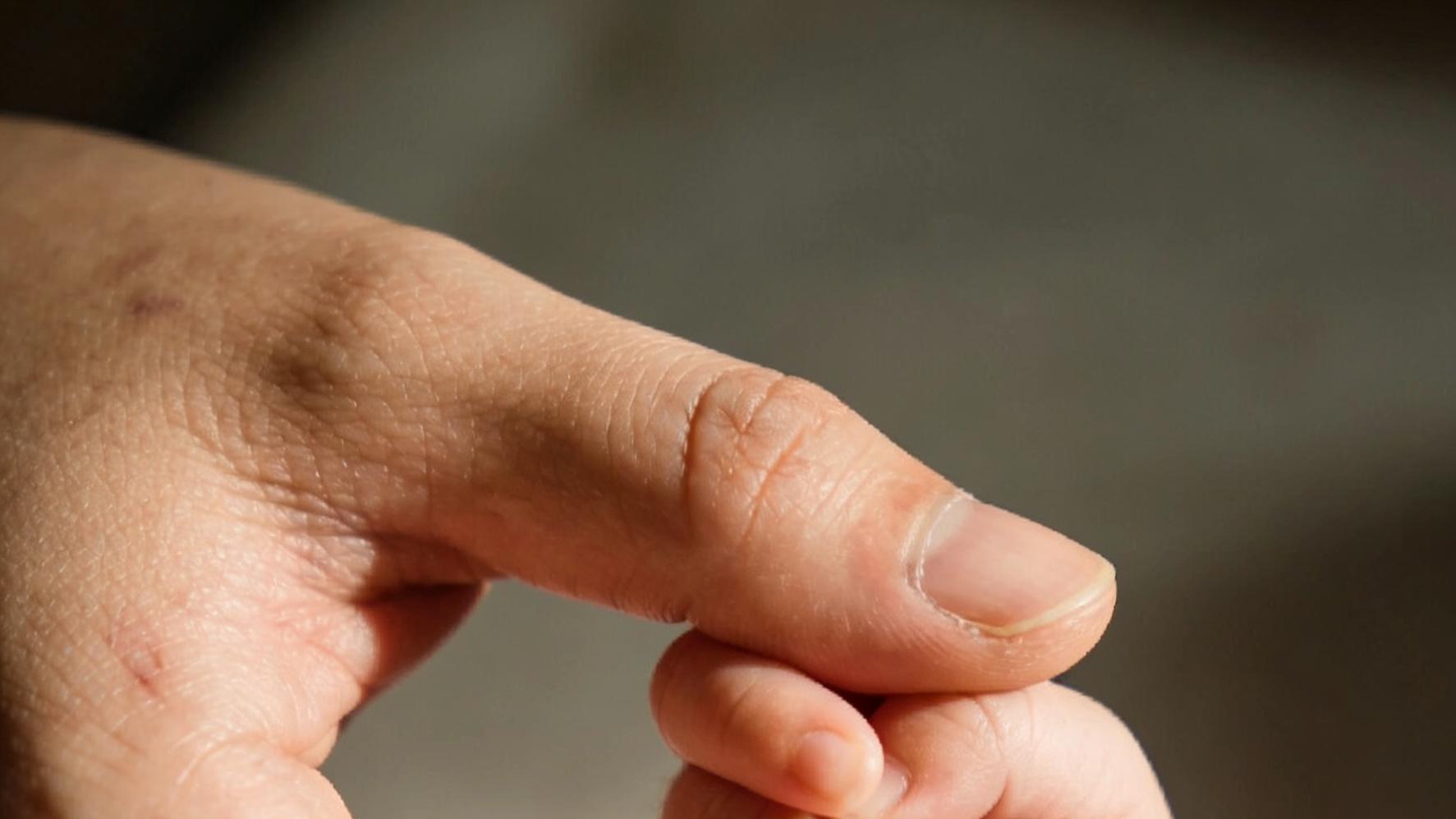 凌晨3点，我又奶睡了娃，然后陷入了深深自责…