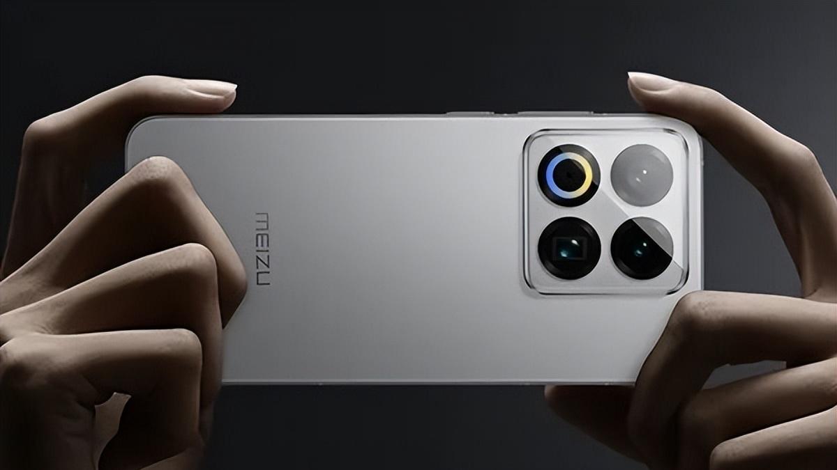 白面板手机彻底成绝唱了！魅族22白色款售罄：经典再无后续