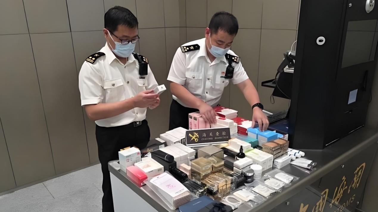 邵丹律师案例评析：携带个人自用物品进境不申报亦构成走私罪