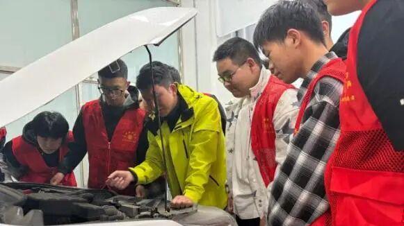 信阳技师学院汽车工程学院：技能赋能践初心 匠心服务育新人