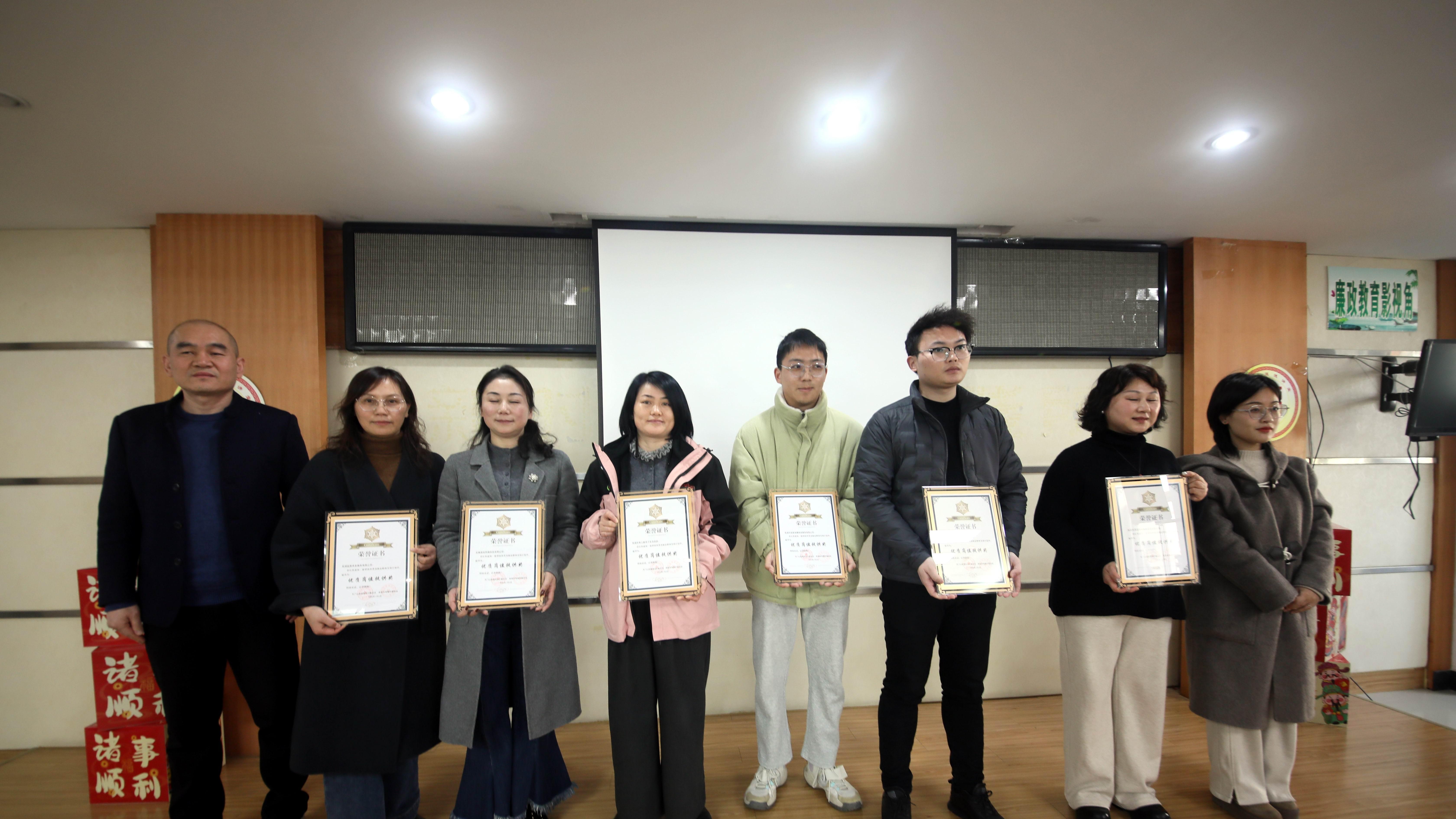 安徽芜湖：凝“新”聚力促就业 温情优伴护母婴