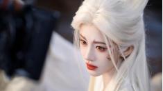 鞠婧祎用细节演绎露芜衣 九尾狐的“钓”不止于表面