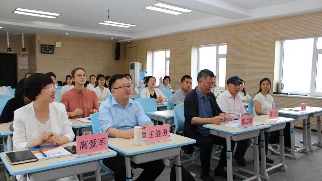 北京市百校千师新域新质教育教学展示活动在大兴区第二小学举行