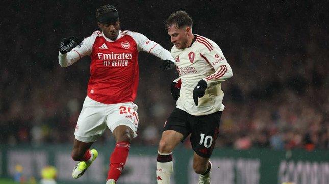 热火朝天！利物浦、阿森纳和巴塞罗那争夺国际米兰的主力后卫