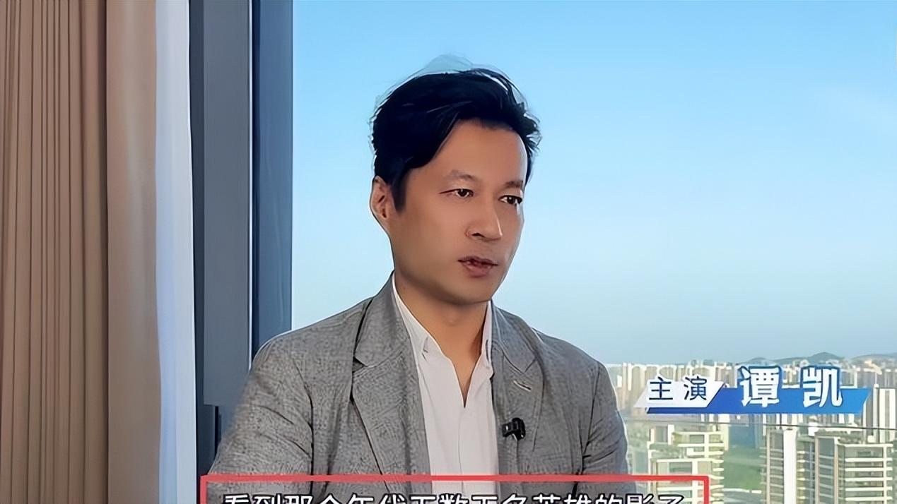 黄渤没说错，54岁未婚，为尽孝定居青岛的谭凯，已走上另一条大道