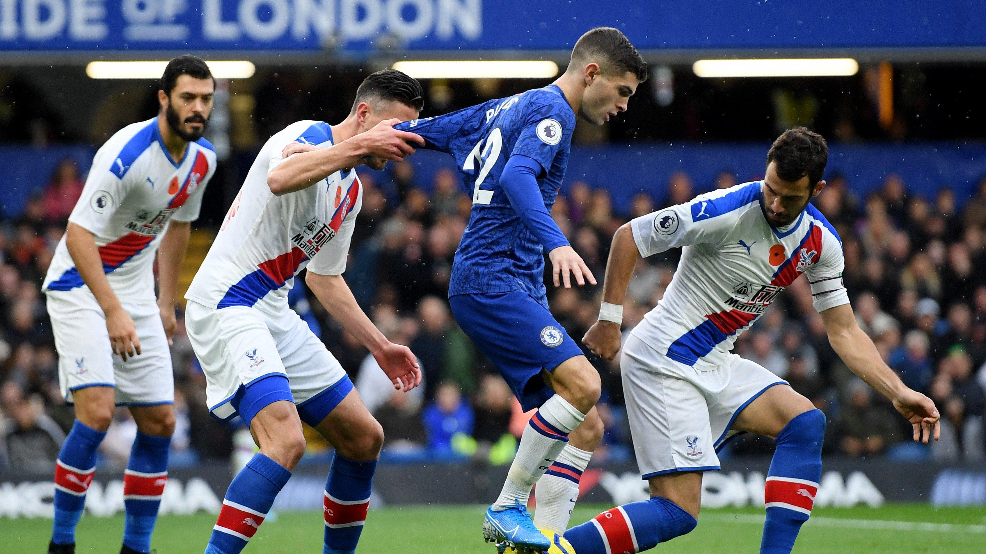 英超联赛，十轮不胜的深渊边缘，热刺能否在伦敦德比中断崖止跌？