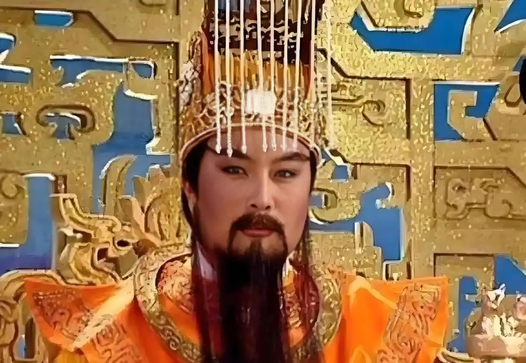 国家一级演员被印上冥币，自嘲是“天地银行行长”，想打官司却找不到人