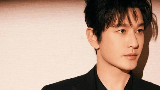 ​黄晓明回应考博！直言压力大，考不上明年再战