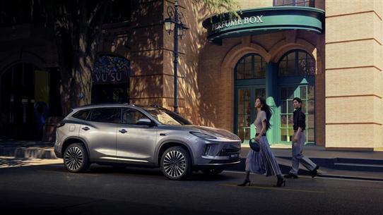 智驾拉满续航无忧 星途ET5重塑新奢