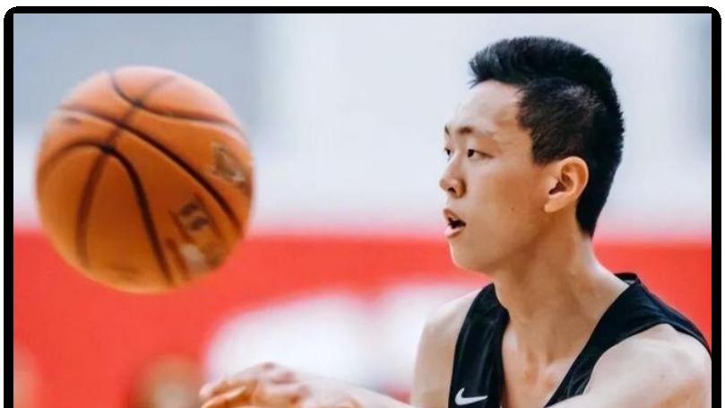 李昊炎加盟巴萨梯队成国足历史首人 男篮也有人去皇马却泯然众人