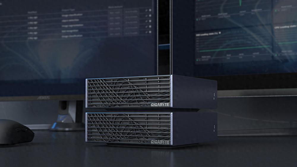 京东上架即战力：技嘉AI TOP ATOM跑通本地大模型