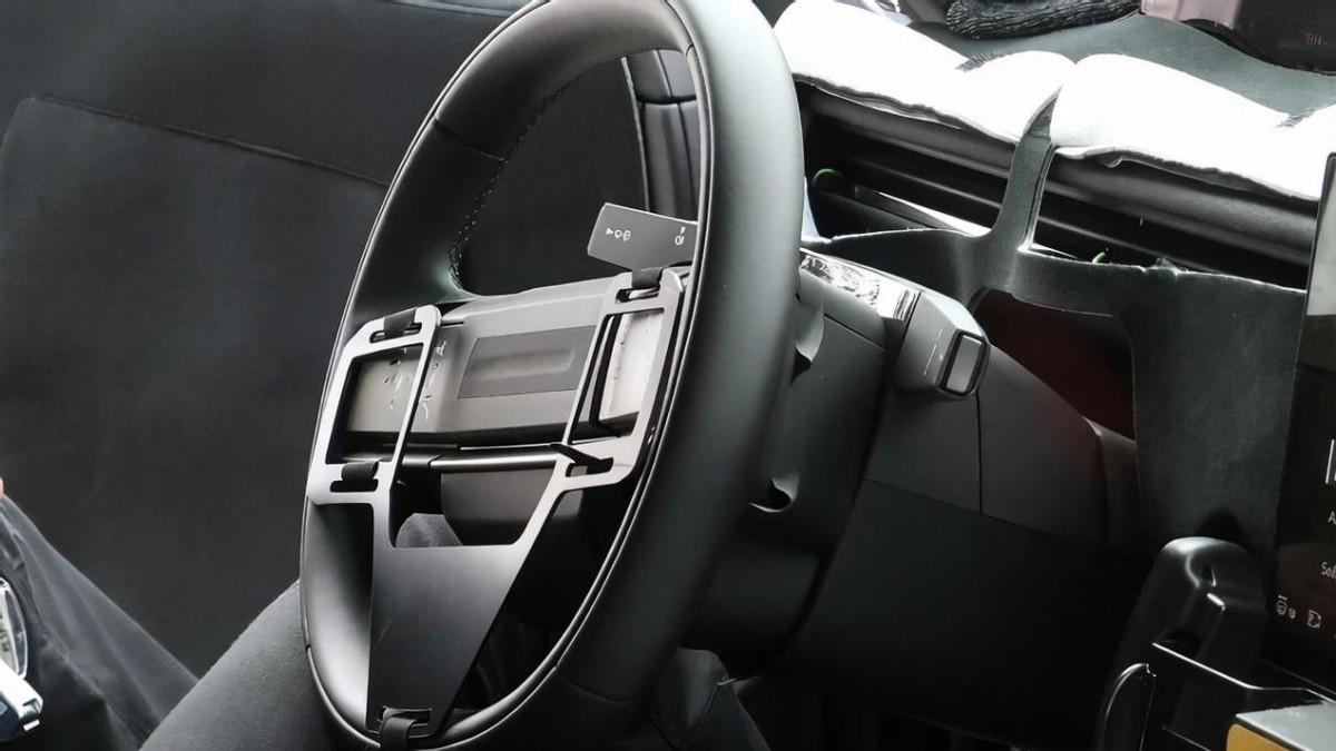 新一代揽胜星脉谍照曝光，纯电动力续航或超600km，能否带来惊喜？