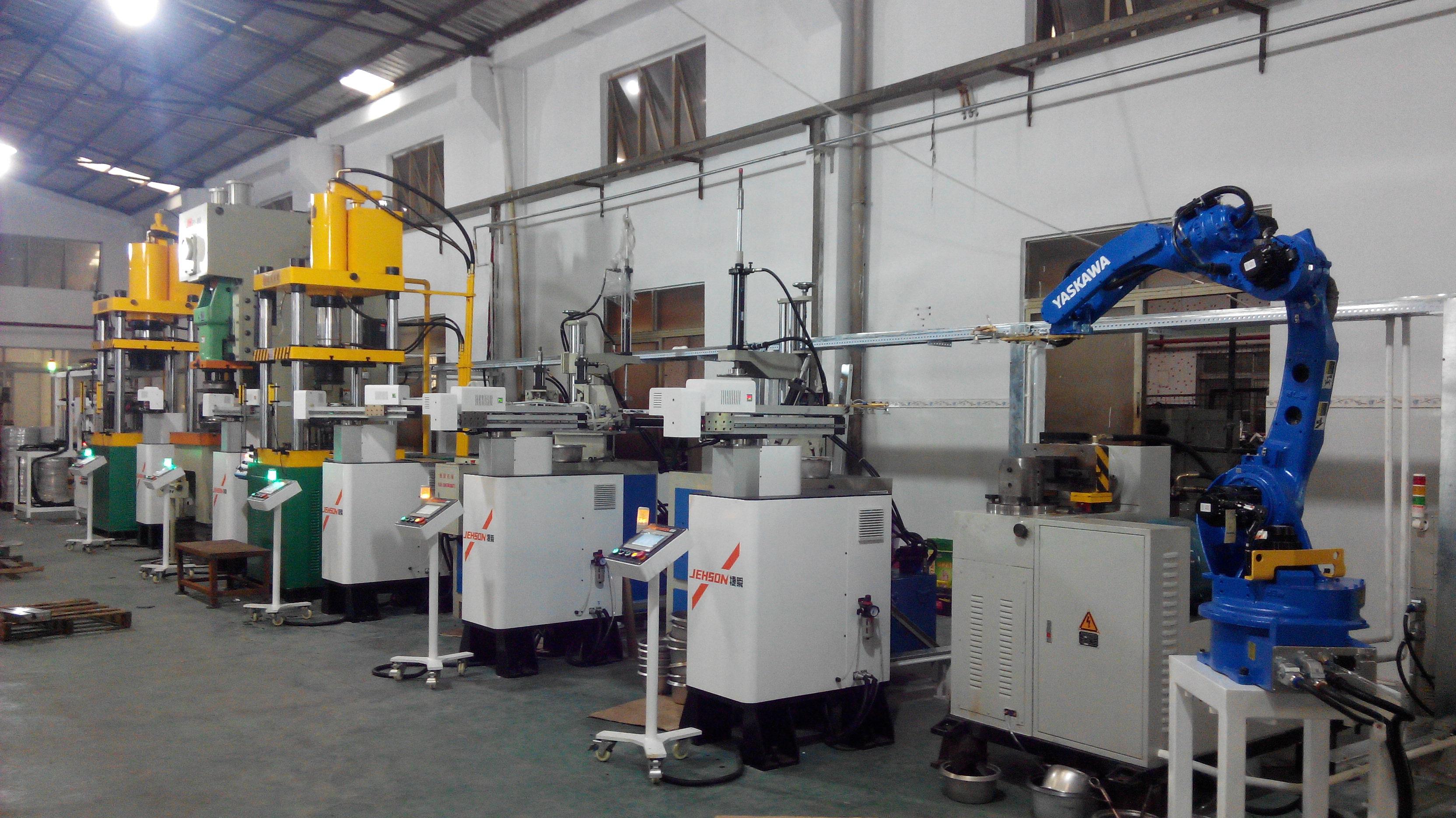 2026年家电冲压自动化五大趋势解析：冲压生产线与机械手臂选型指南