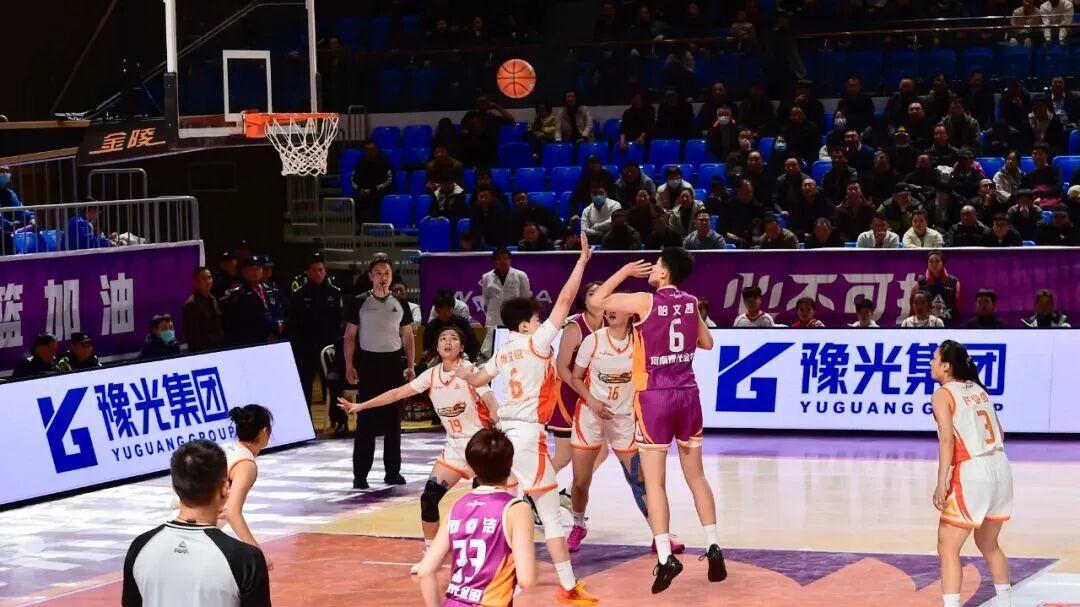 提前结束执教！第三位中途下课主教练出炉，外籍女教火速上任