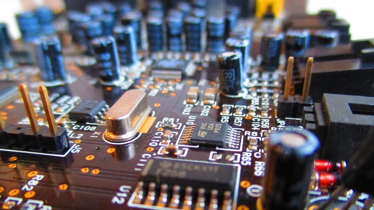 工业镜头在PCB行业的具体应用方向