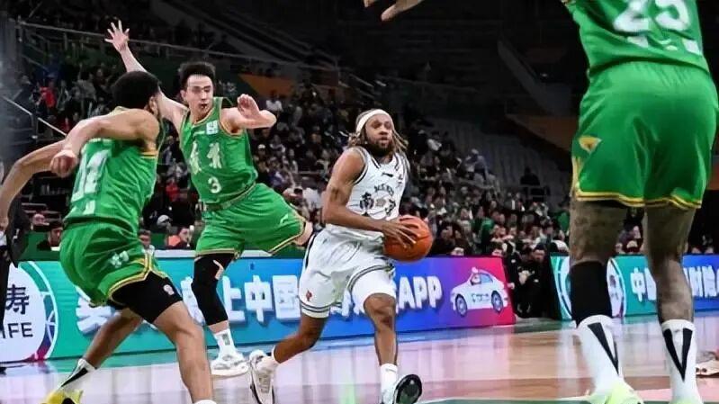 赢球功臣！辽篮战胜南京队，新援14中11，小刘总没有看错人