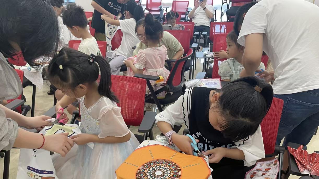 机构选择科学课程合作品牌时，最该看的不是内容，而是这个