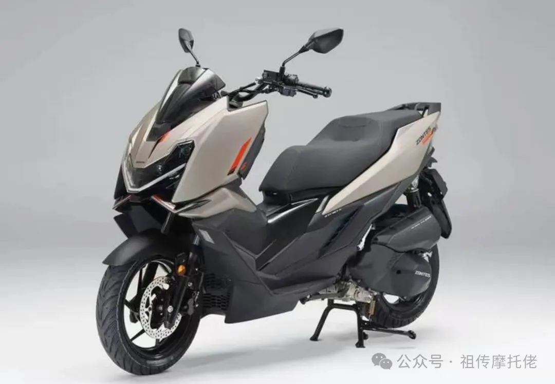 轻110kg+20匹+ABS全铝车架，就为多掏1500块？这届摩托人太难了！