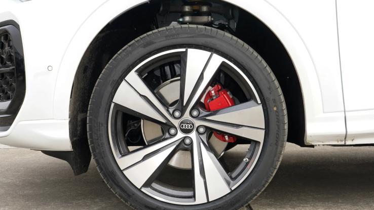 客观解读：2026款奥迪Q5L“含华量”极高，但这2款不建议入手