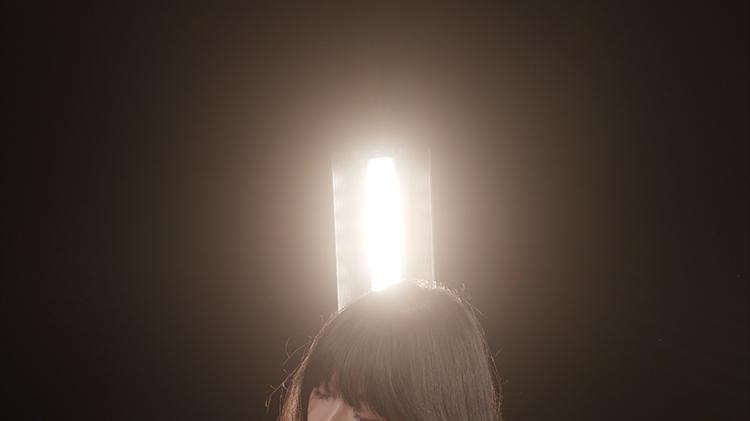 室内人像的氛围感神器 | 黑柔滤镜