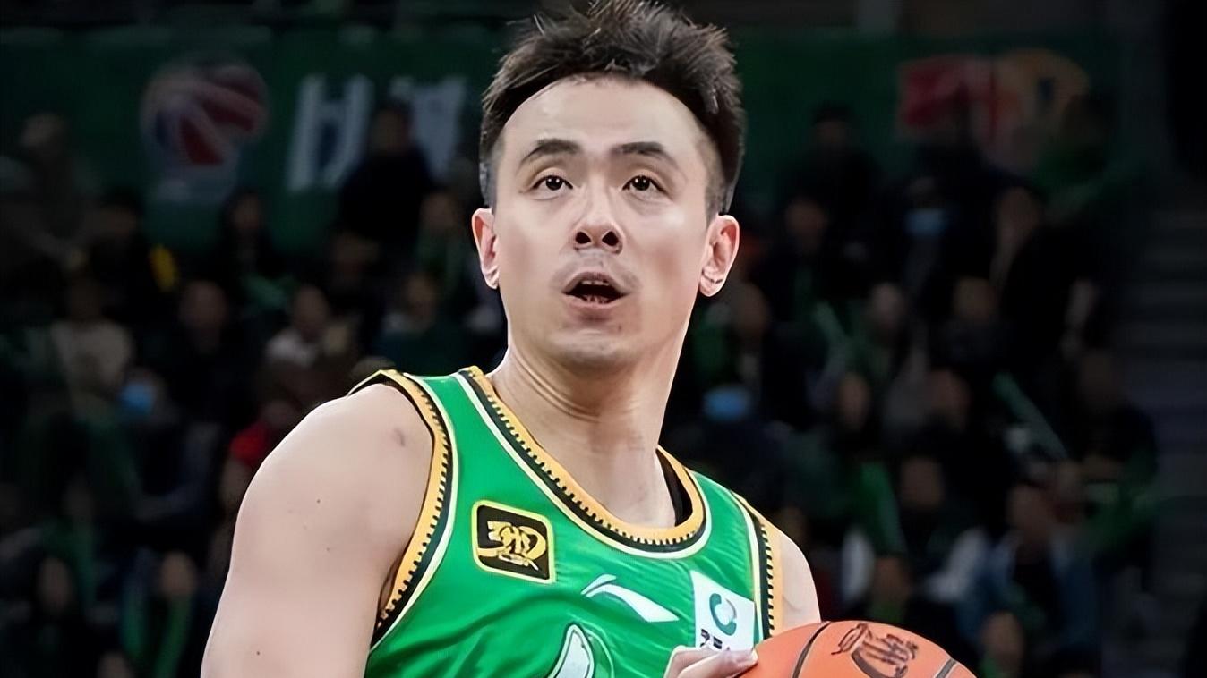 辽篮不敌深圳，赛后球迷问的最多的话：为啥不让虎子上场？