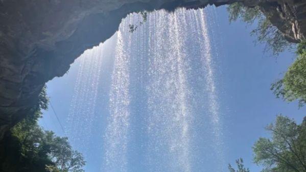 京郊小众徒步地，青龙峡的地质与生态之美