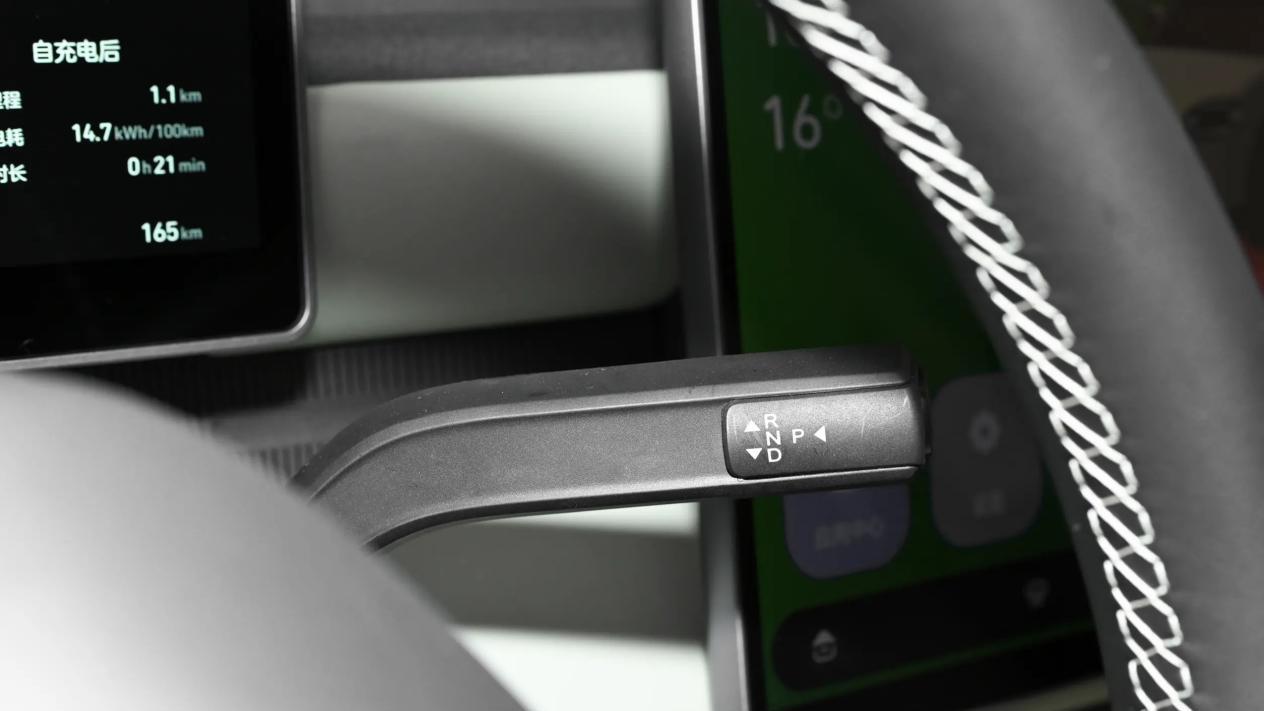 5.89万起，轴距2.7m，标配四轮独悬+后驱，奇瑞QQ3 EV值得入手吗？